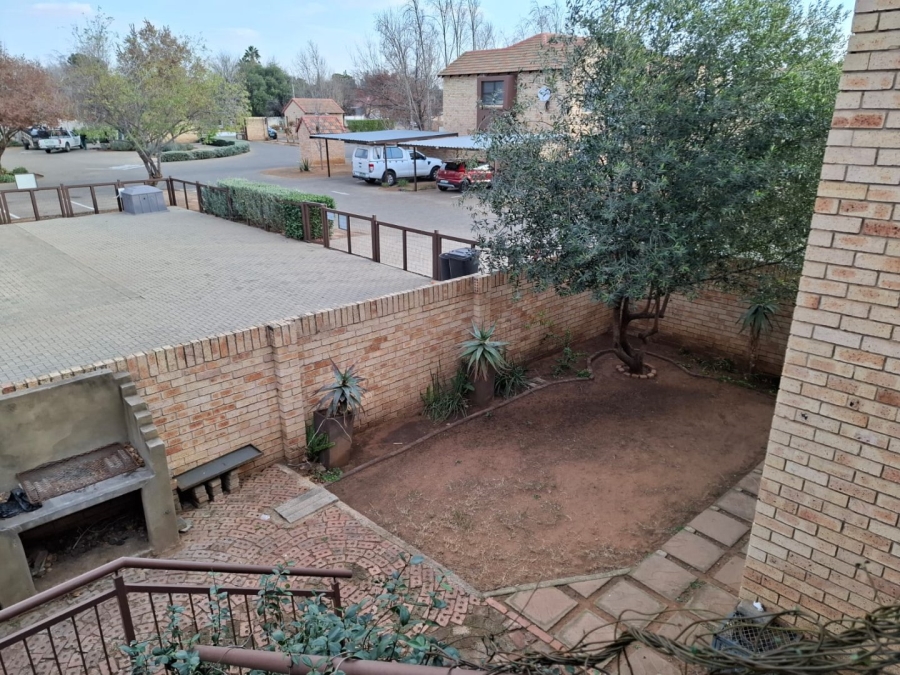 2 Bedroom Property for Sale in Wilgehof Free State